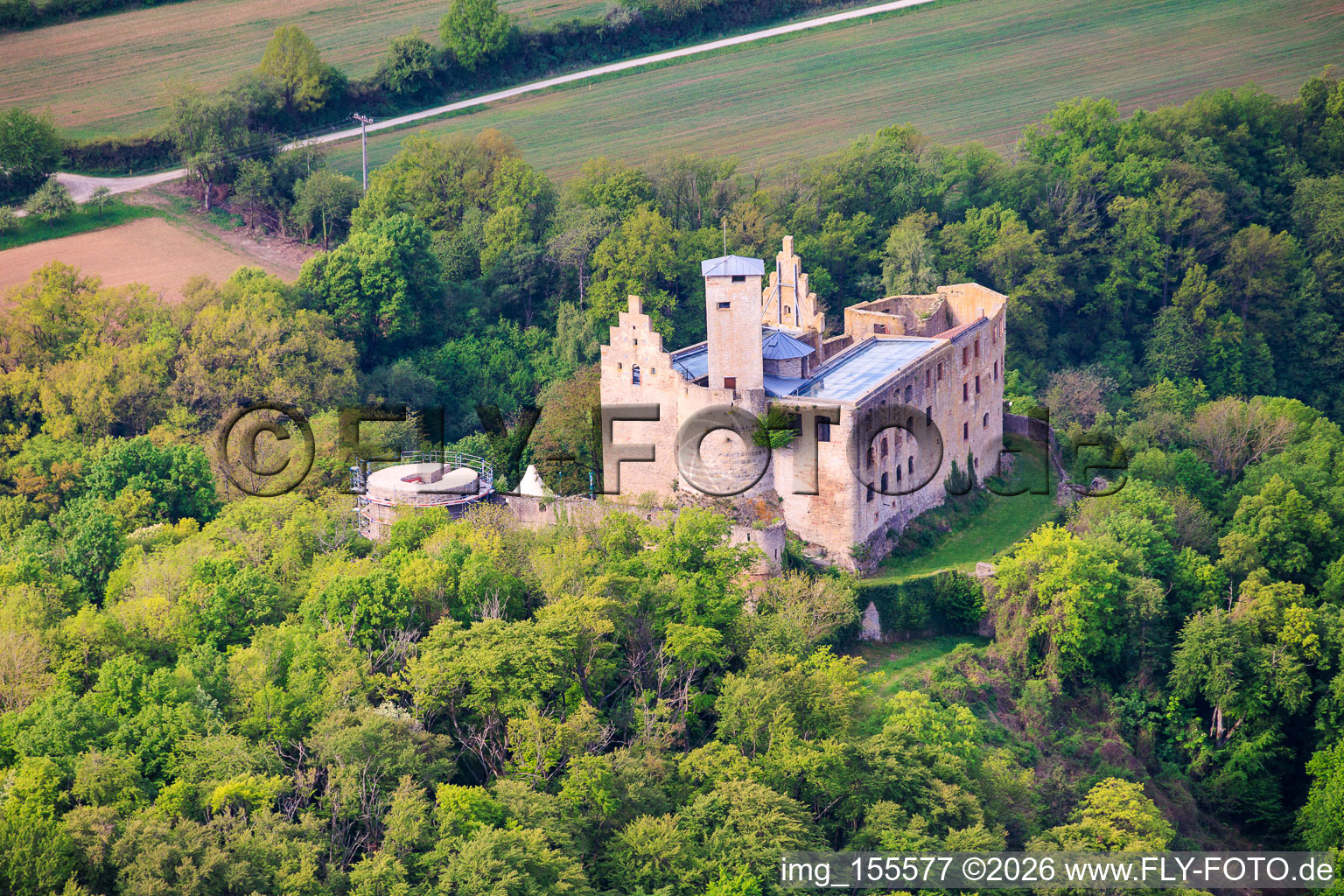 Le château de Trimburg vu du nord-est à le quartier Trimberg in Elfershausen dans le département Bavière, Allemagne