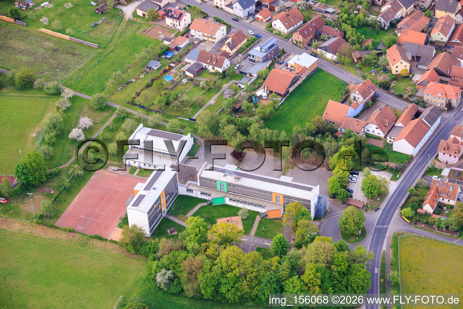 École Johannes-Petri à le quartier Langendorf in Elfershausen dans le département Bavière, Allemagne