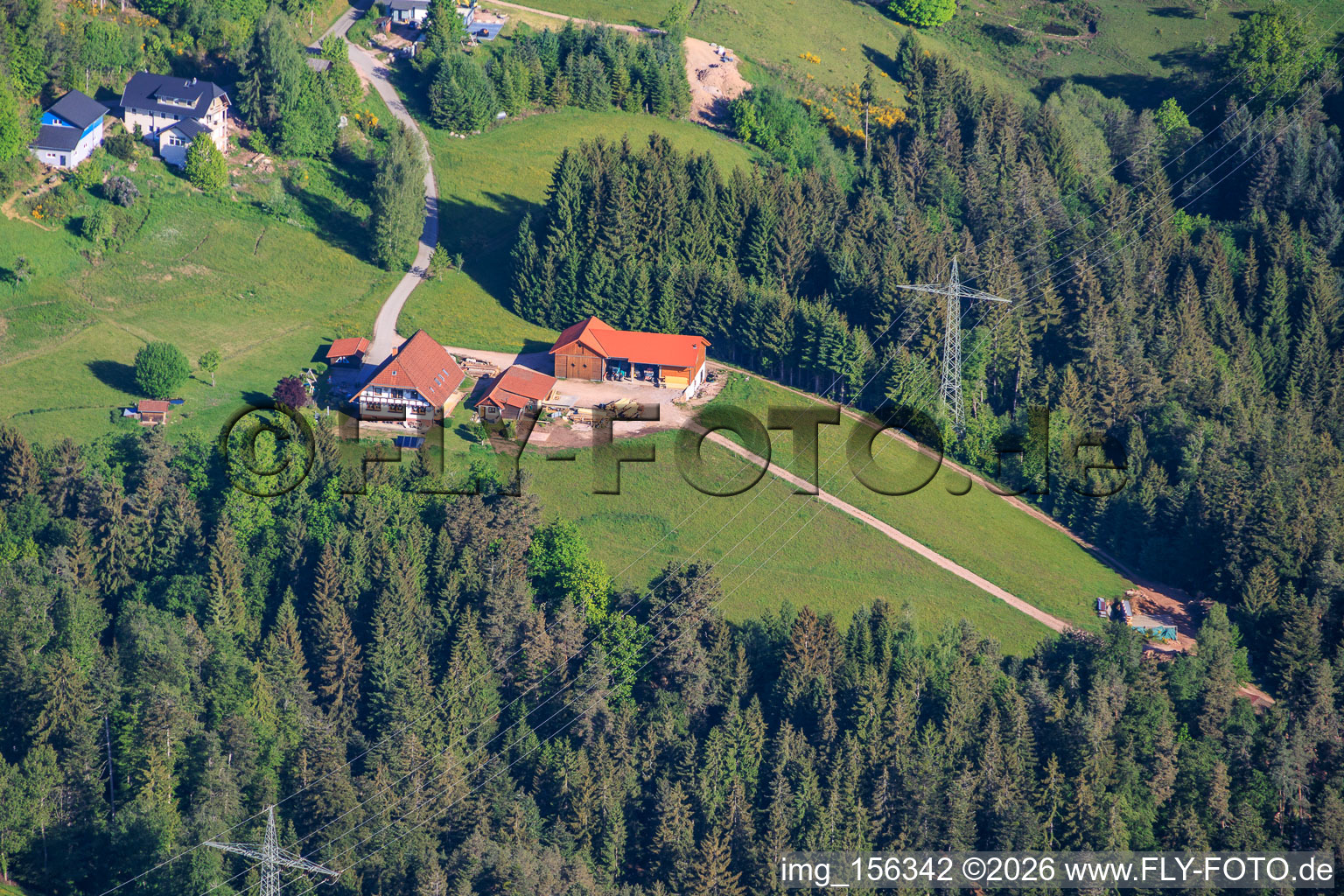 Schwartwaldhof dans le district de Ramstein, depuis le sud-est à le quartier Tennenbronn in Schramberg dans le département Bade-Wurtemberg, Allemagne