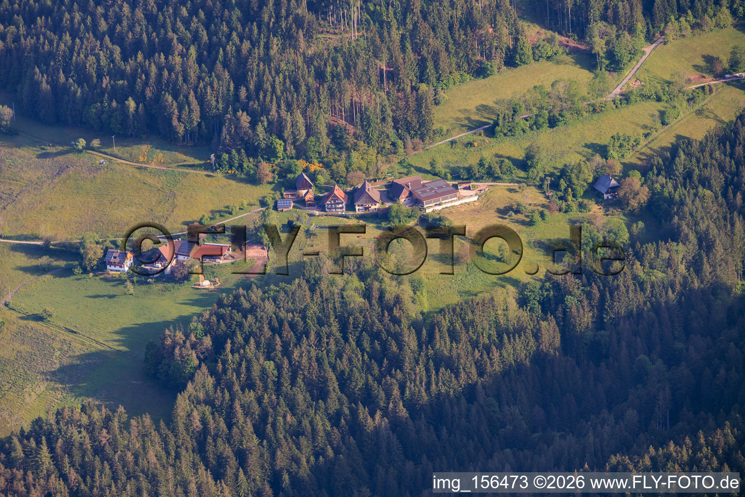 District de Rohrbach avec la ferme biologique Hansjörgenhof à le quartier Rubstock in Aichhalden dans le département Bade-Wurtemberg, Allemagne