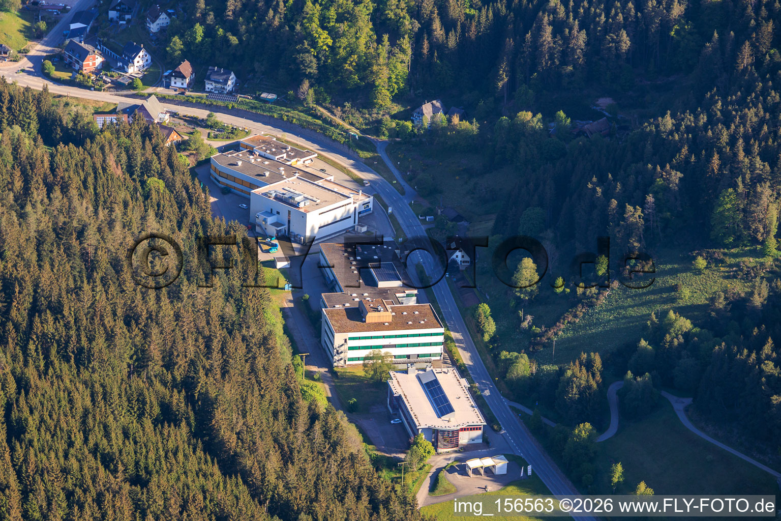 SKT Schwarzwälder Kugel- und Rollentechnik GmbH & Co. KG et Firmencampus blukii à le quartier Tennenbronn in Schramberg dans le département Bade-Wurtemberg, Allemagne