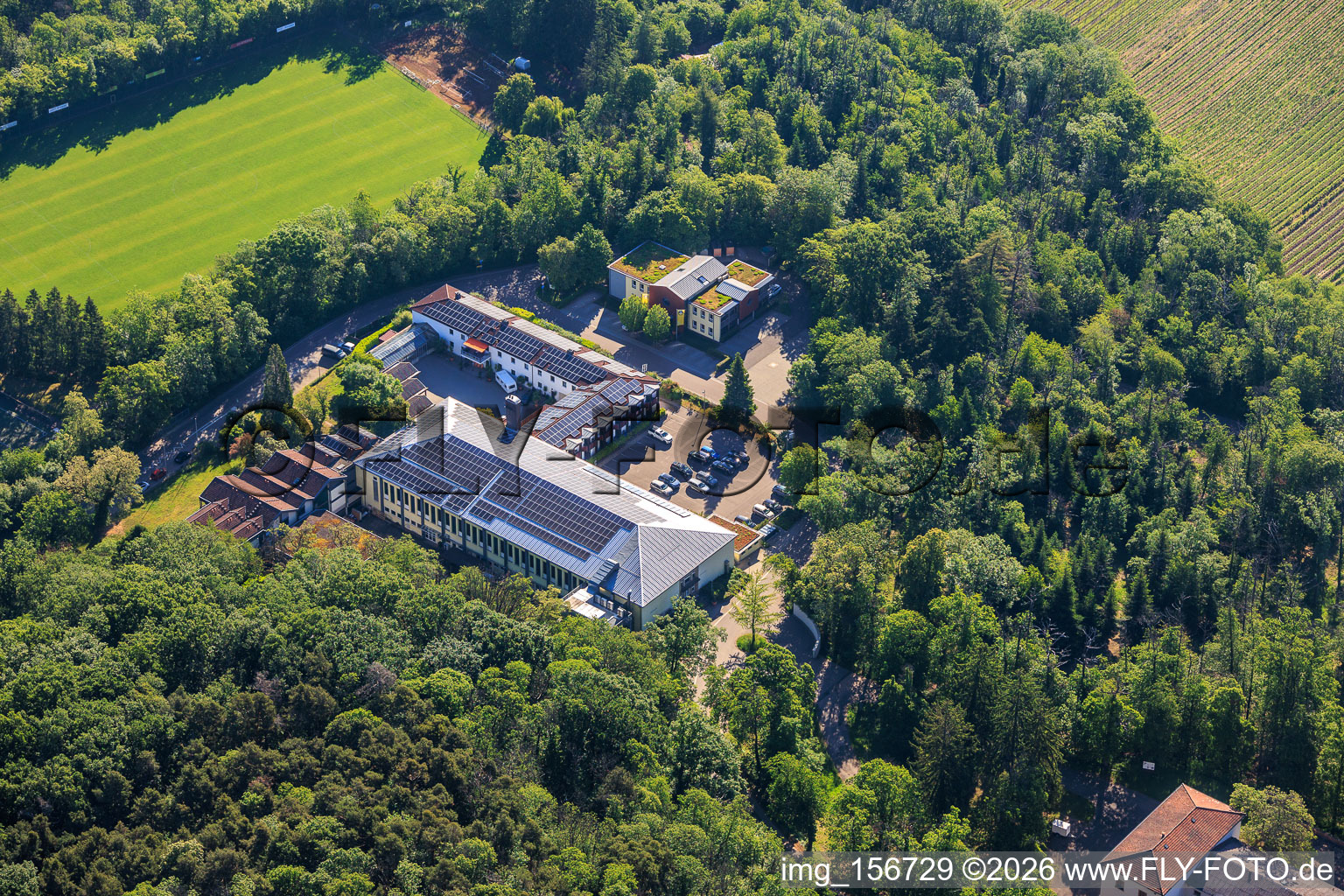 École de sport Edenkoben et Fédération de football du sud-ouest de l'Allemagne à Rhodt unter Rietburg dans le département Rhénanie-Palatinat, Allemagne