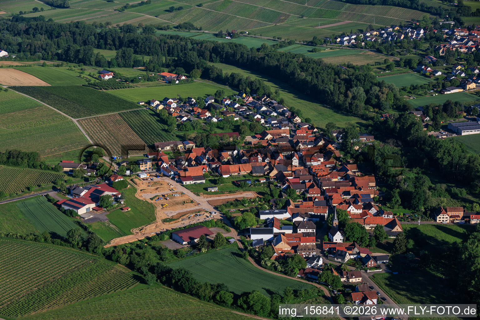 Aménagement du nouveau quartier résidentiel du domaine viticole de Lindenhof à le quartier Klingen in Heuchelheim-Klingen dans le département Rhénanie-Palatinat, Allemagne