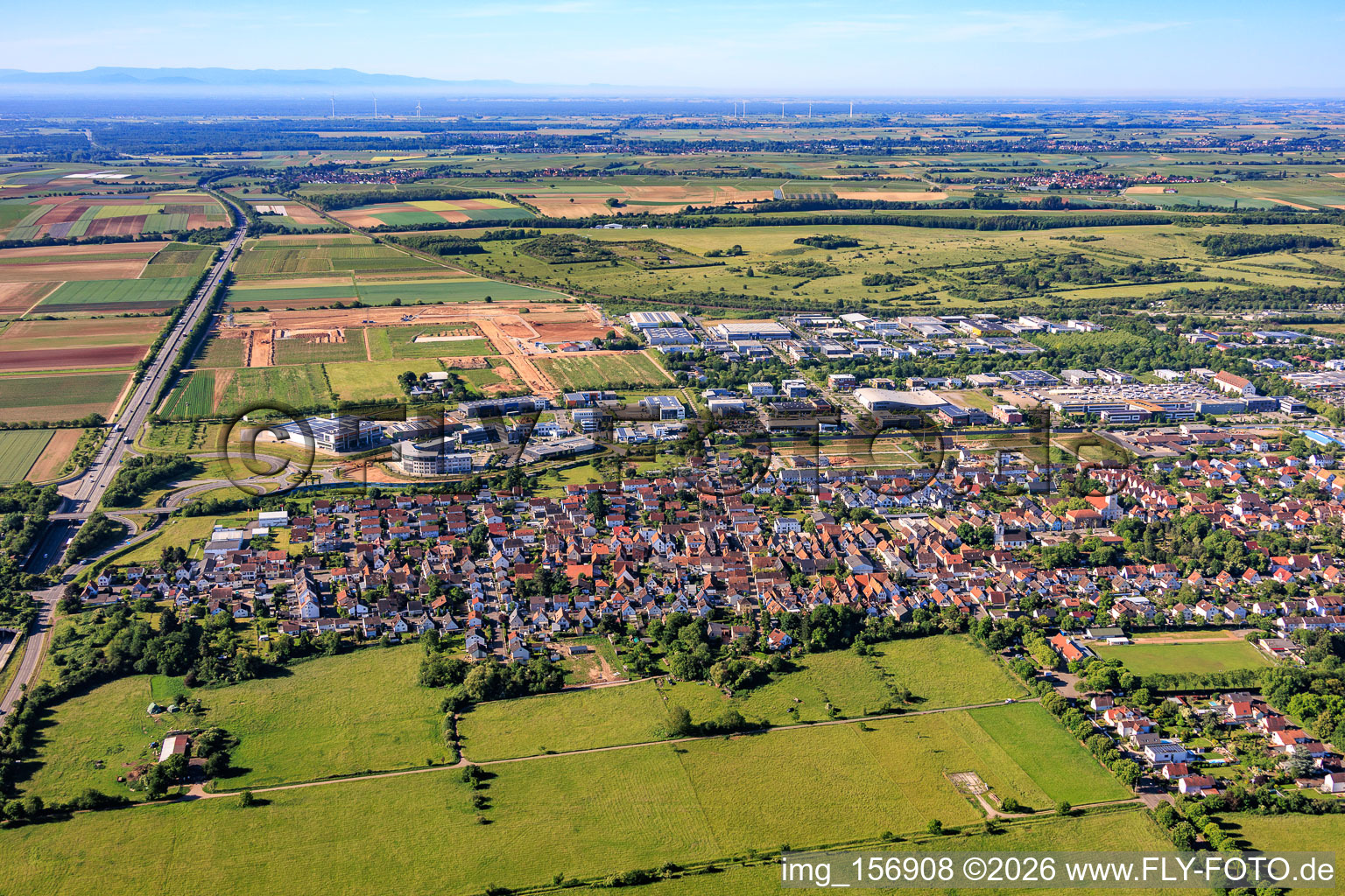 Du nord à le quartier Queichheim in Landau in der Pfalz dans le département Rhénanie-Palatinat, Allemagne