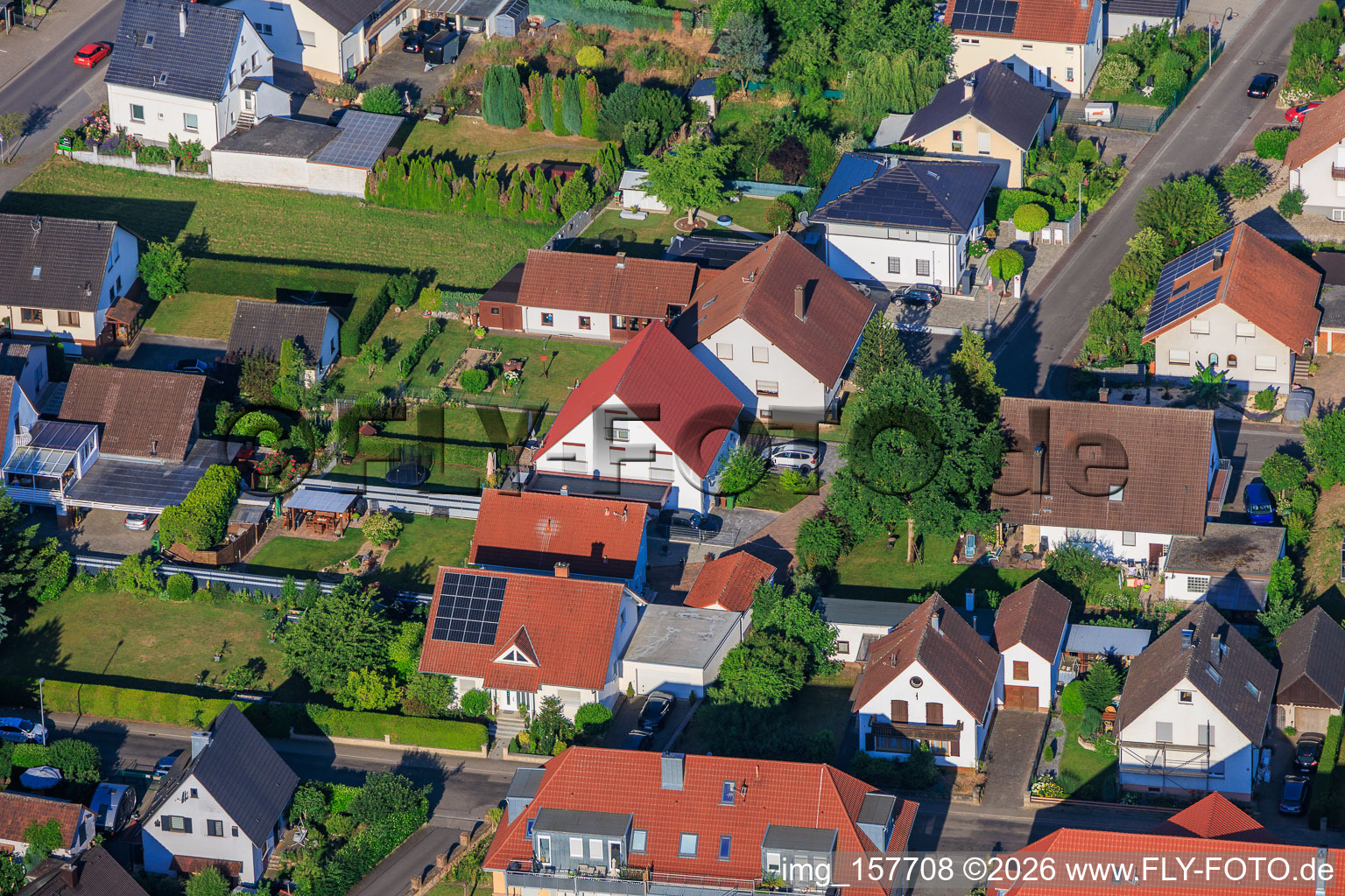 Garden Street depuis l'est à Winden dans le département Rhénanie-Palatinat, Allemagne