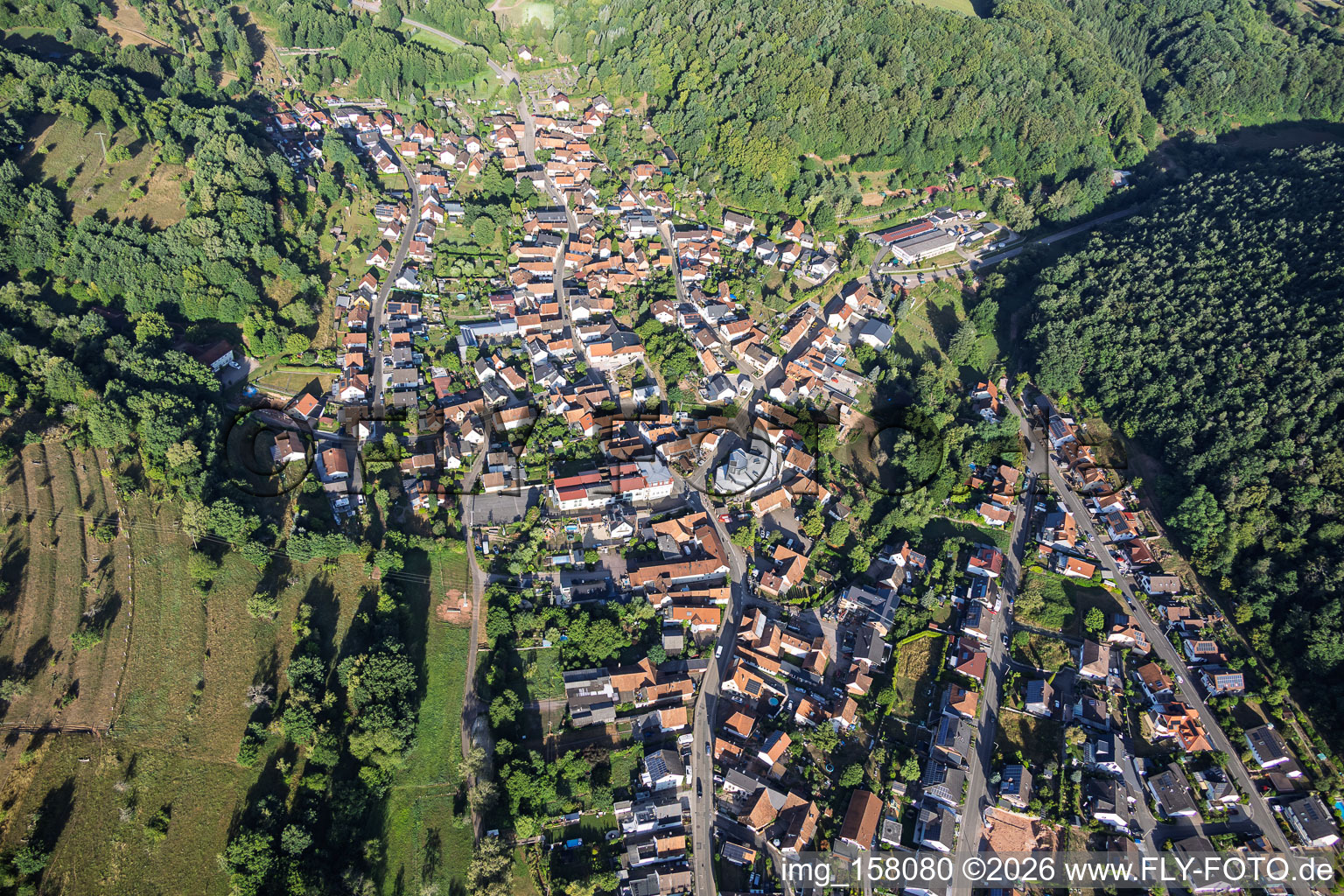 Du sud-est à Silz dans le département Rhénanie-Palatinat, Allemagne