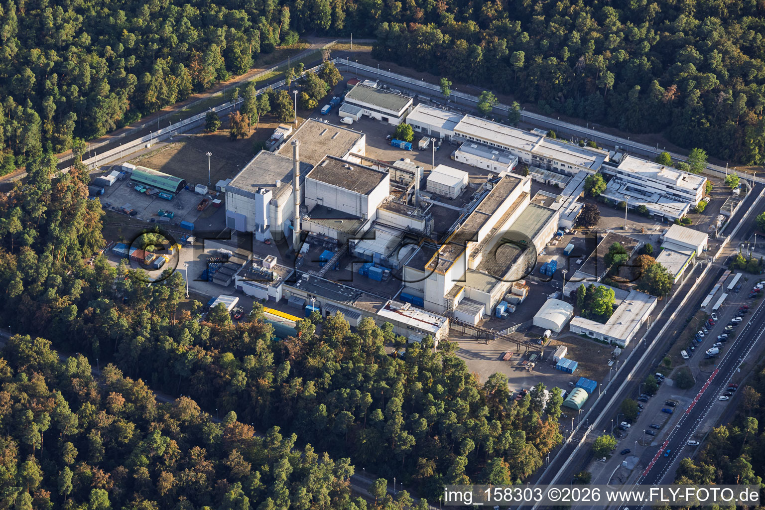 Usine de retraitement de Karlsruhe (WAK) à Linkenheim-Hochstetten dans le département Bade-Wurtemberg, Allemagne