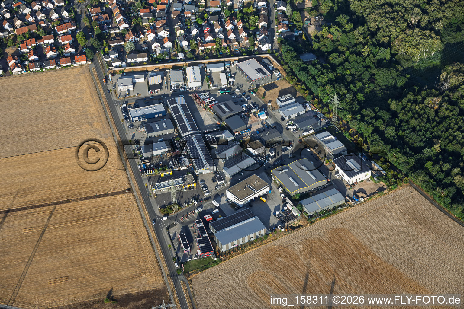 Parc industriel Römeräcker avec W+W Holzelementbau Nordbaden GmbH et GartenWERK - Tobias Erb e.K. à le quartier Hochstetten in Linkenheim-Hochstetten dans le département Bade-Wurtemberg, Allemagne