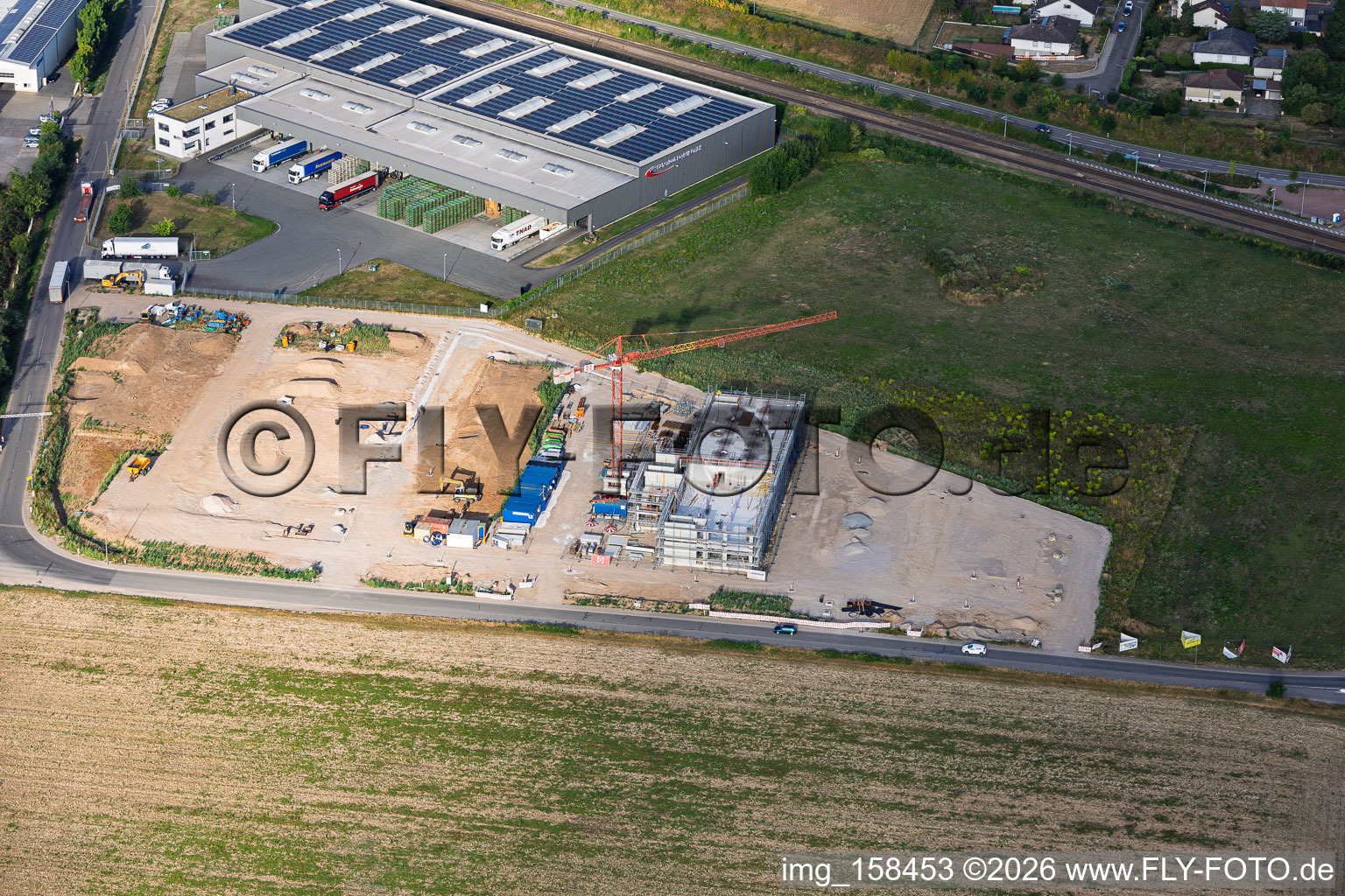 Chantier du nouveau campus de X2E pour les bâtiments administratifs et de production à Rohrbach dans le département Rhénanie-Palatinat, Allemagne