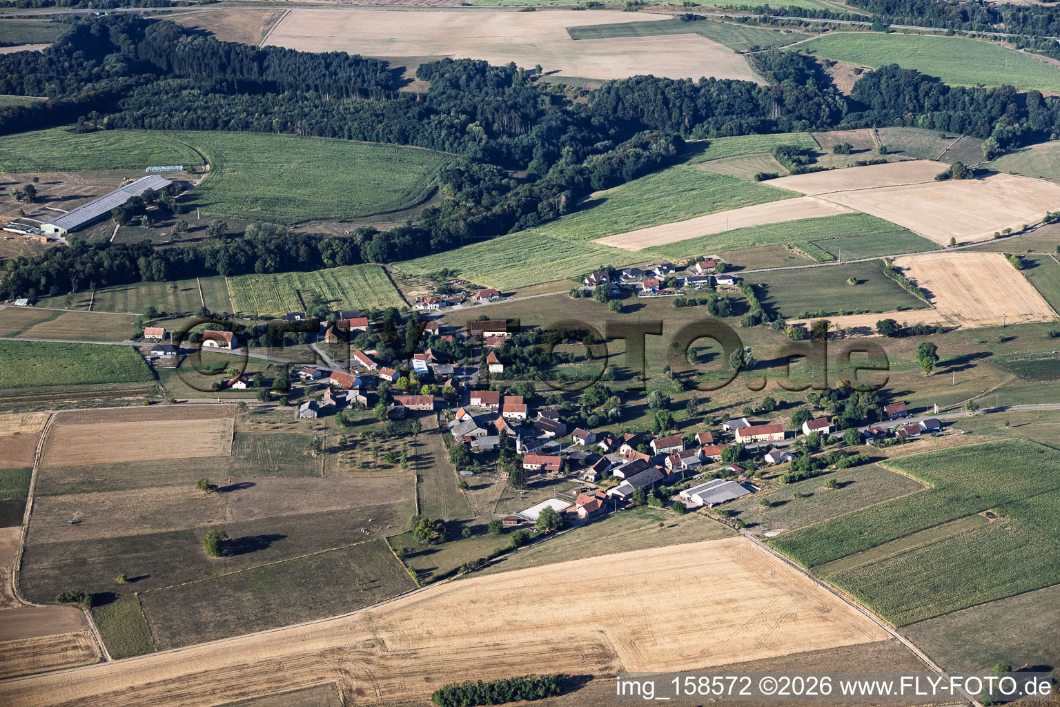 Du nord à Nussweiler dans le département Moselle, France