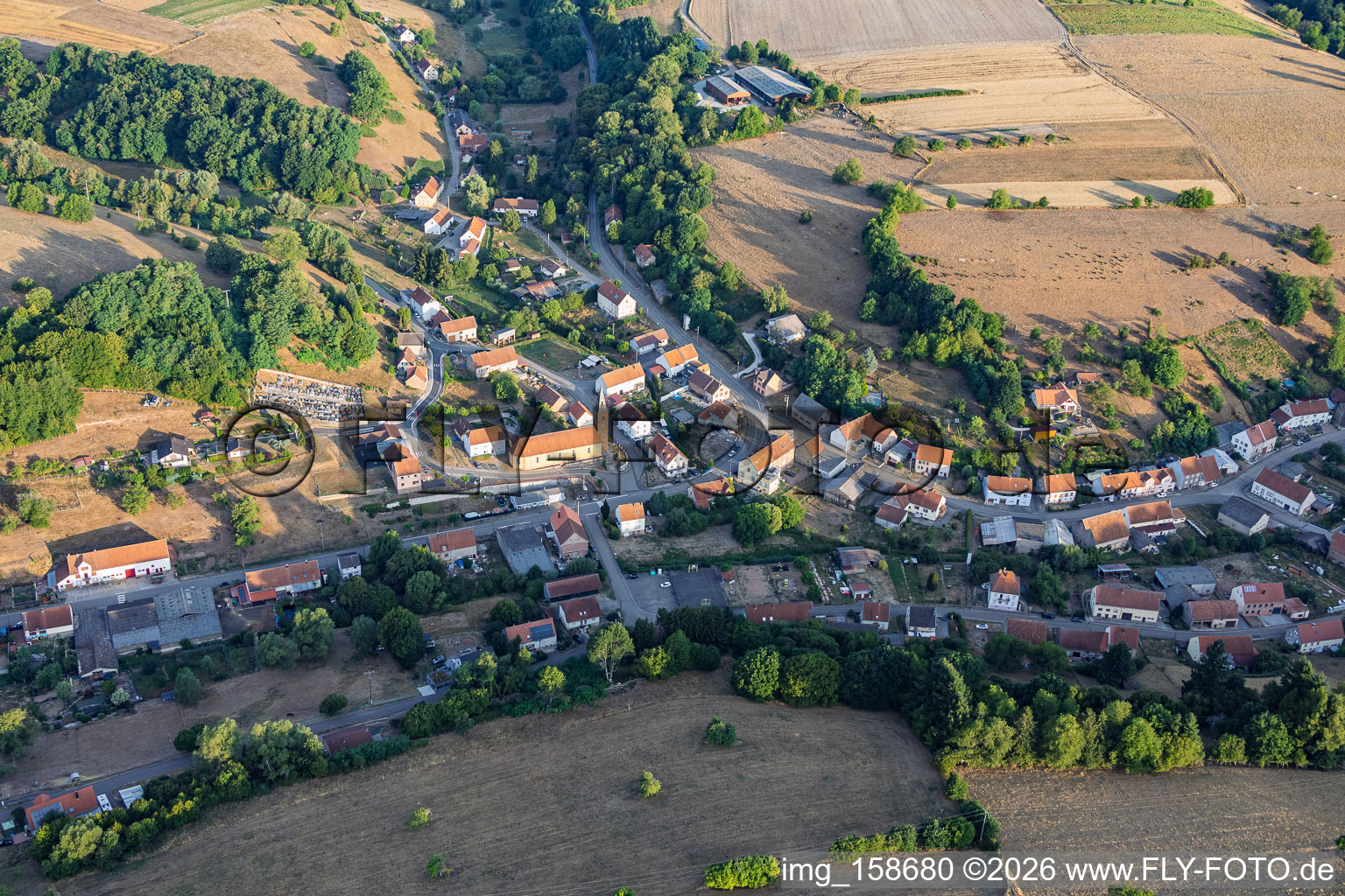 Du sud-est à Breidenbach dans le département Moselle, France