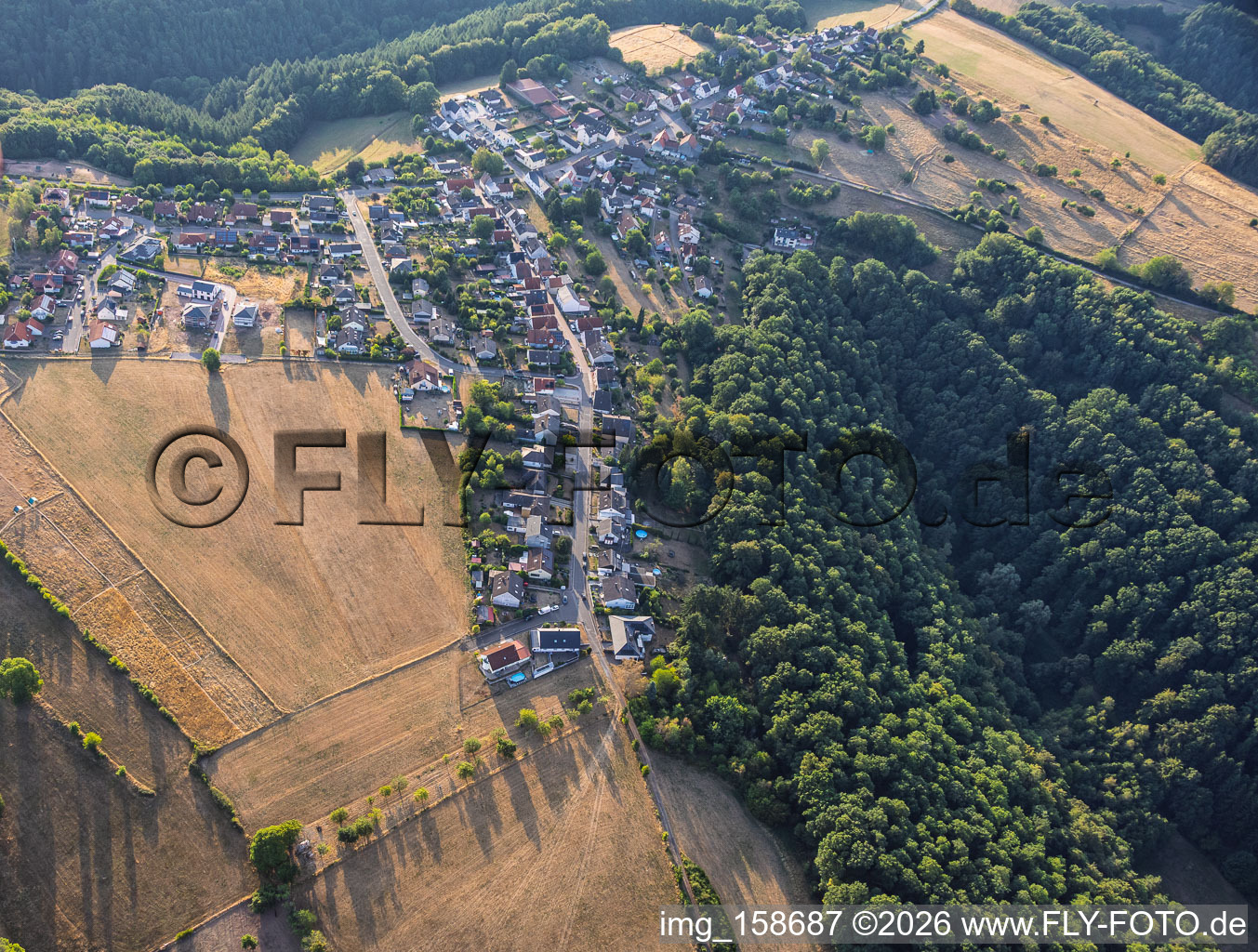 De l'ouest à le quartier Hochstellerhof in Trulben dans le département Rhénanie-Palatinat, Allemagne