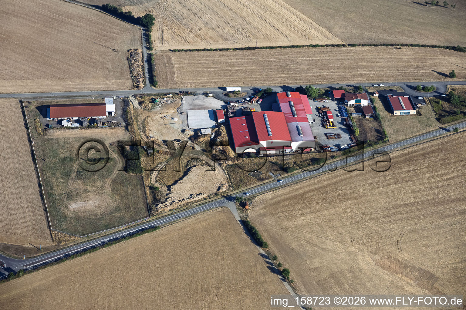 Parc industriel avec Construction Métallique et MTM Motocross à Volmunster dans le département Moselle, France