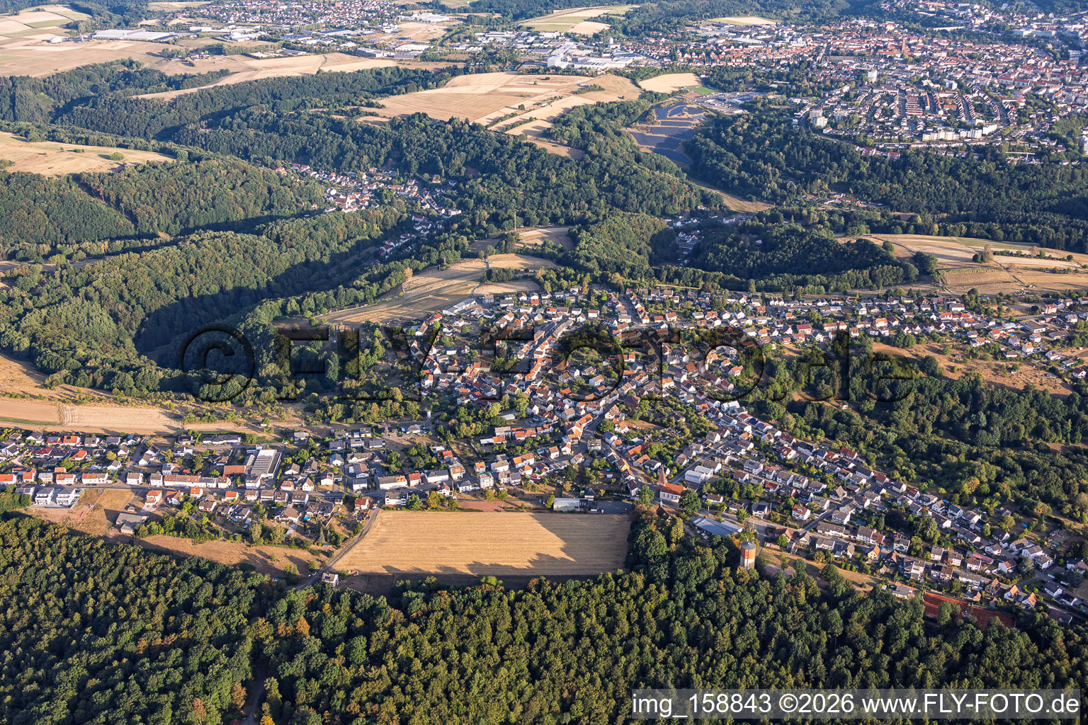 Du sud-est à le quartier Erlenbrunn in Pirmasens dans le département Rhénanie-Palatinat, Allemagne