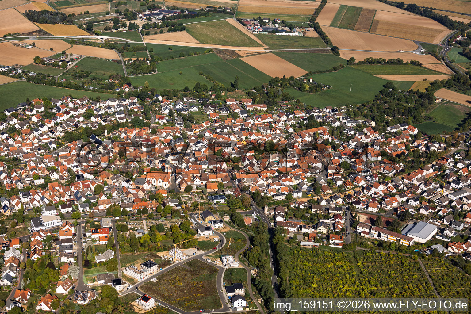 Du sud à le quartier Pflaumheim in Großostheim dans le département Bavière, Allemagne