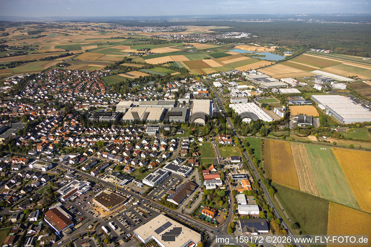 Parc industriel Stockstädter Weg et parc industriel d'Osten avec Kühne + Nagel (AG & Co.) KG, Viking Office Deutschland GmbH, GDC Deutschland GmbH et VCA Logistik + Services GmbH & Co. KG à Großostheim dans le département Bavière, Allemagne
