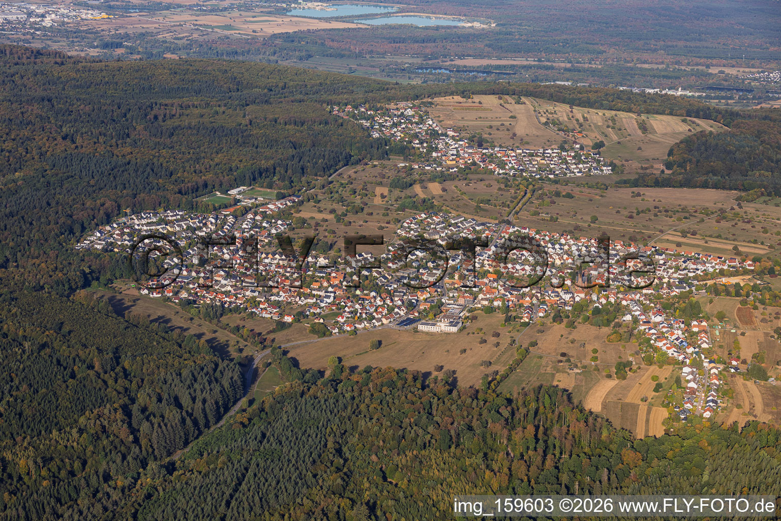 De l'est à le quartier Schöllbronn in Ettlingen dans le département Bade-Wurtemberg, Allemagne