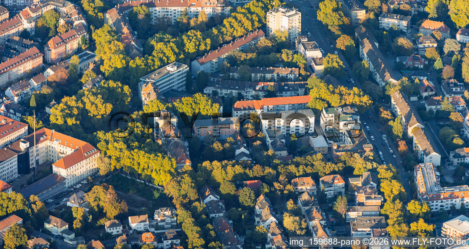 Kurfürstenstraße, Lisztstraße et Bayernplatz à le quartier Süd in Ludwigshafen dans le département Rhénanie-Palatinat, Allemagne