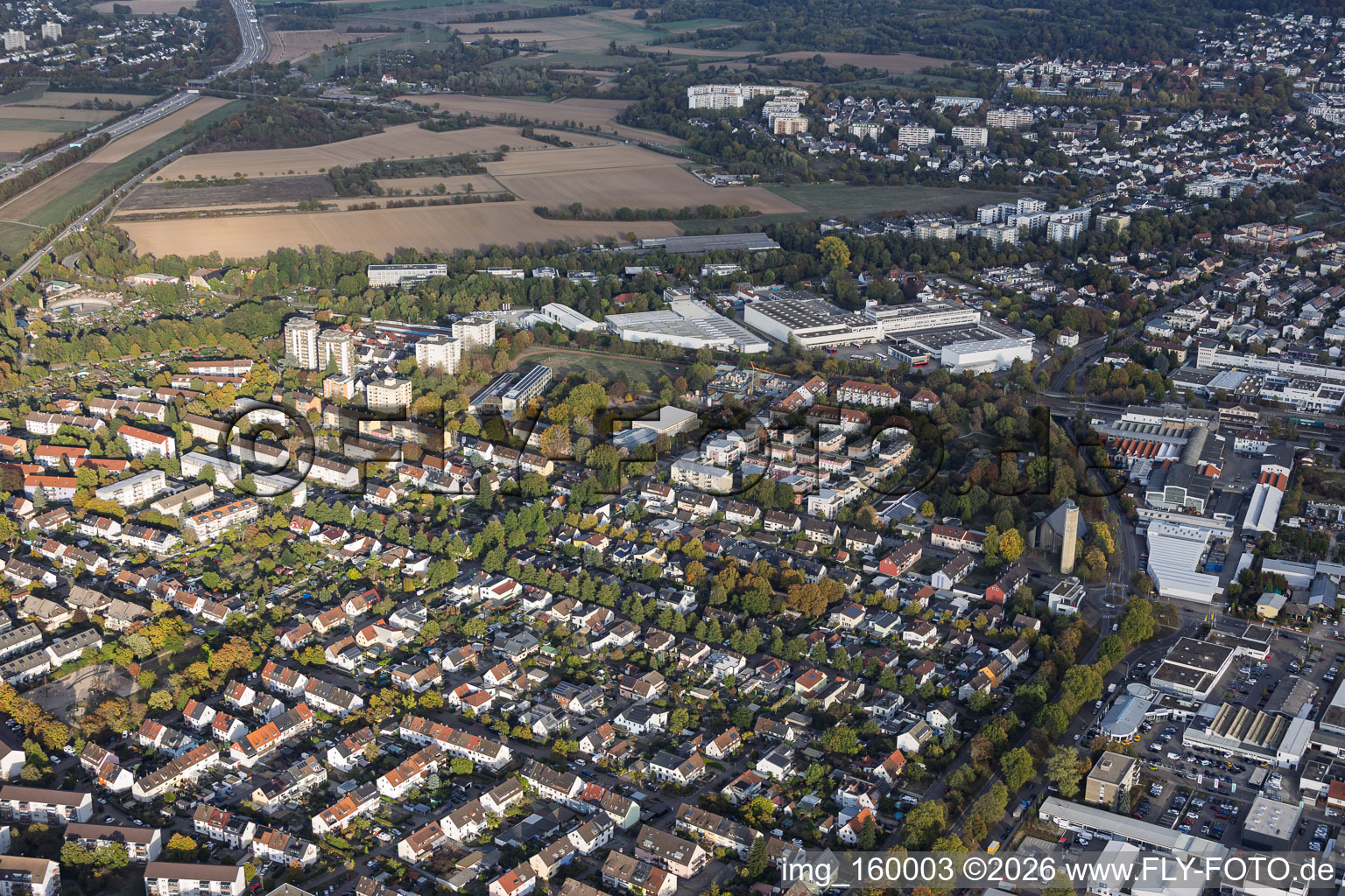 Le quartier ouest, vu du sud-ouest à Ettlingen dans le département Bade-Wurtemberg, Allemagne