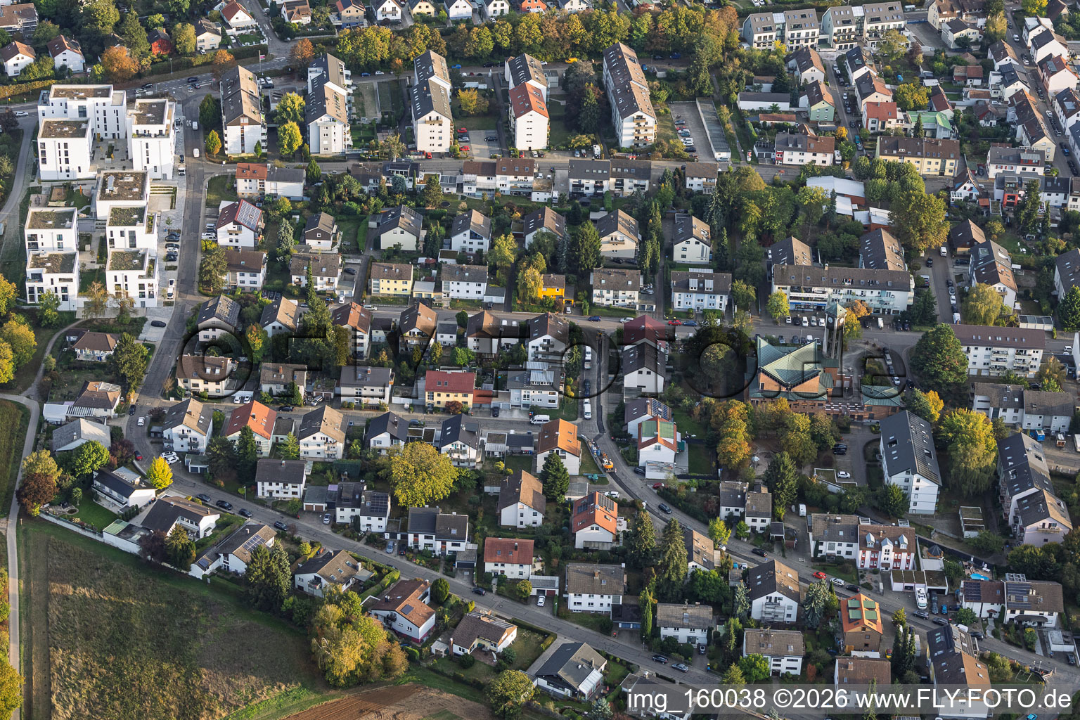 Ringstr à le quartier Wolfartsweier in Karlsruhe dans le département Bade-Wurtemberg, Allemagne