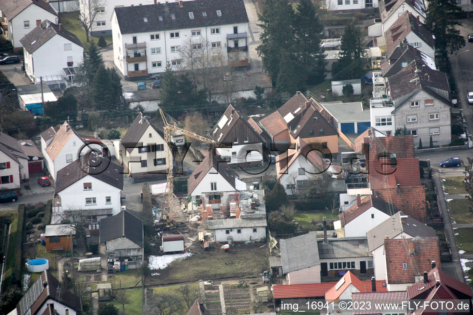Vue oblique de Waldstr. à Kandel dans le département Rhénanie-Palatinat, Allemagne