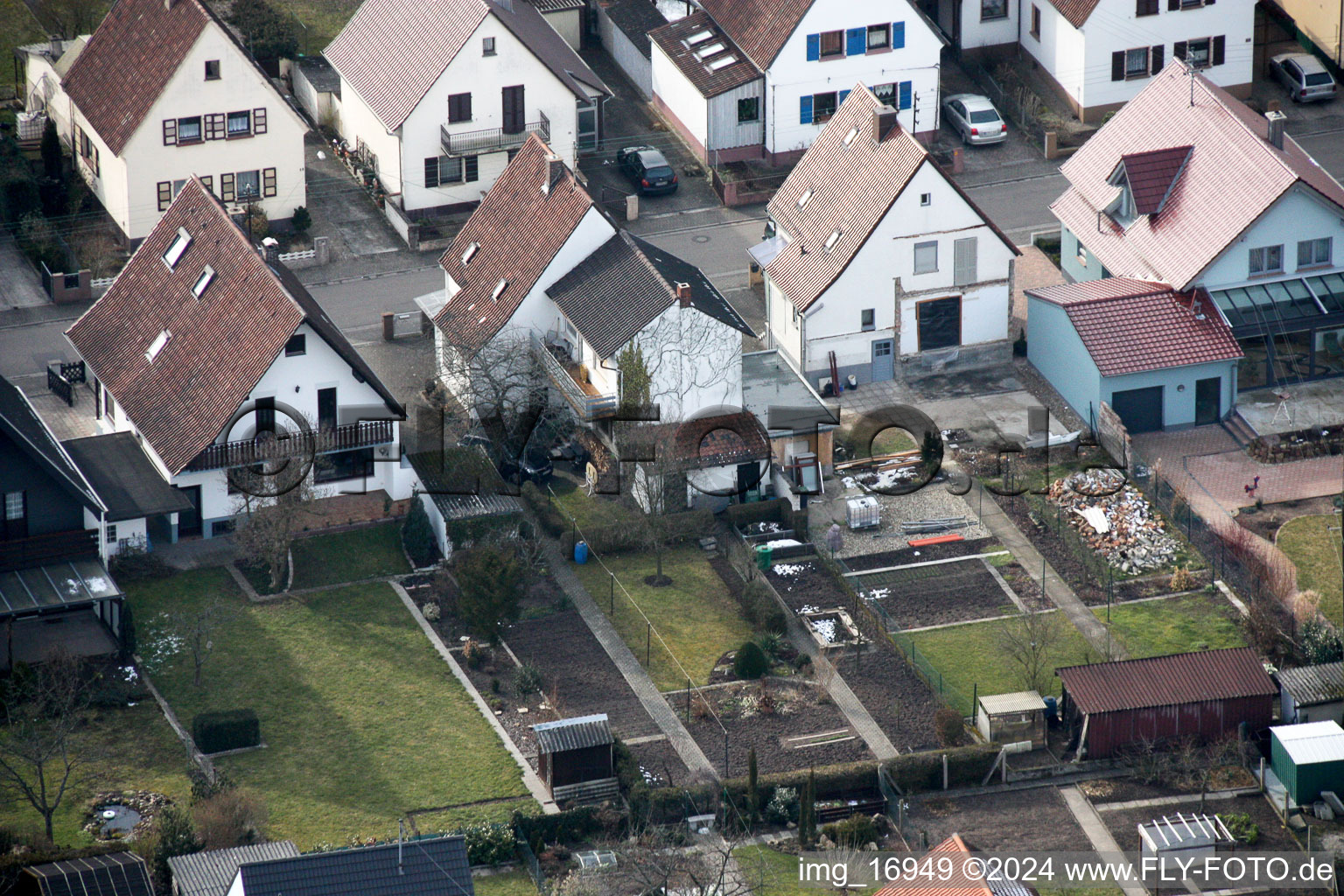 Vue d'oiseau de Waldstr. à Kandel dans le département Rhénanie-Palatinat, Allemagne