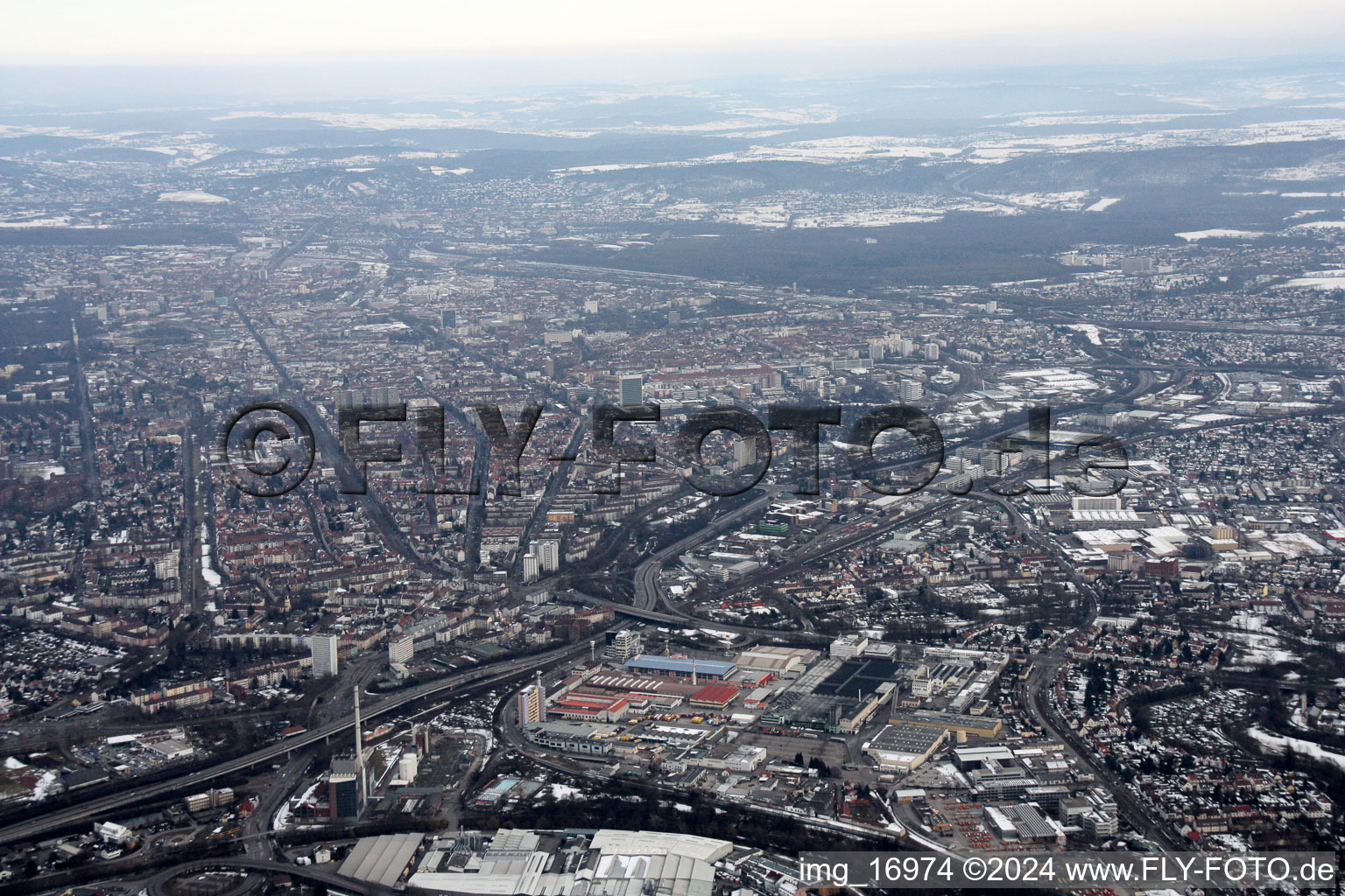 Vue aérienne de Du sud-ouest à le quartier Mühlburg in Karlsruhe dans le département Bade-Wurtemberg, Allemagne