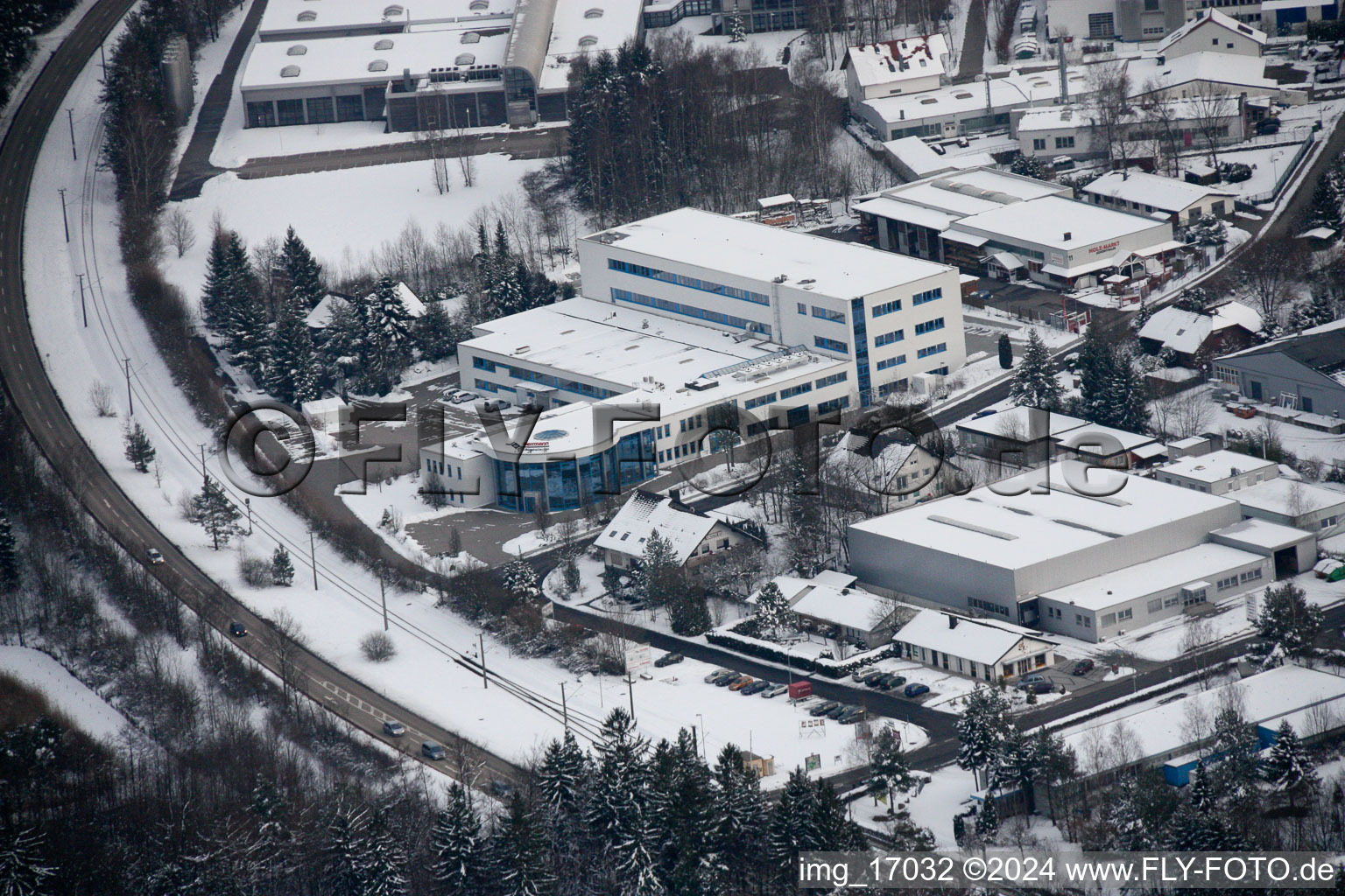 Ittersbach, zone industrielle à le quartier Im Stockmädle in Karlsbad dans le département Bade-Wurtemberg, Allemagne d'en haut