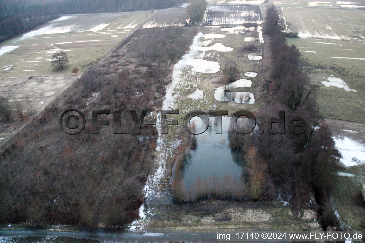 Photographie aérienne de Prairies d'Otterbachtal inondées par l'eau de rosée à Kandel dans le département Rhénanie-Palatinat, Allemagne