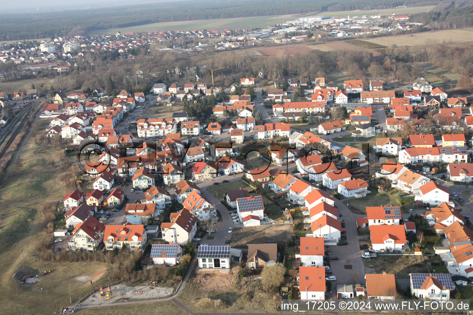 Vue aérienne de Quartier résidentiel du lotissement collectif Est à Bellheim dans le département Rhénanie-Palatinat, Allemagne