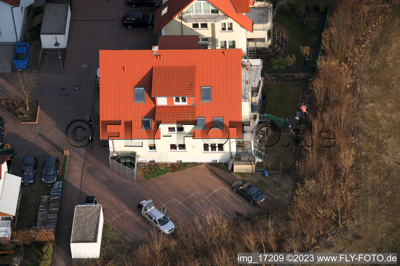 Nouvelle zone de développement O à Bellheim dans le département Rhénanie-Palatinat, Allemagne depuis l'avion