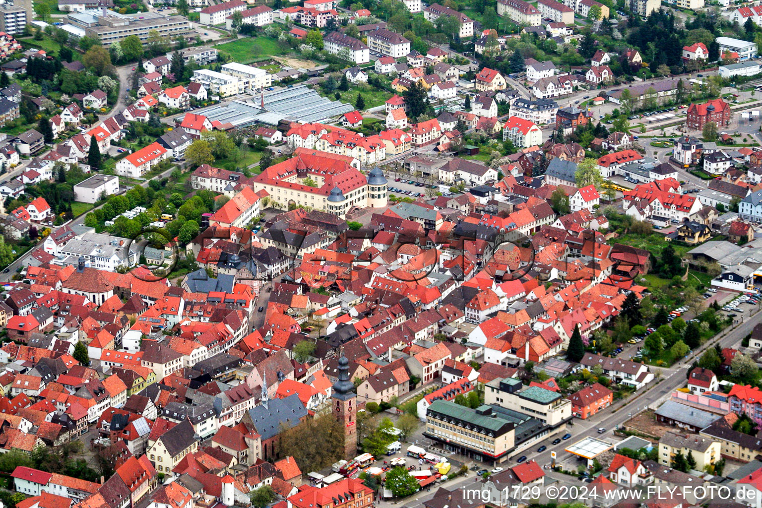 Vue aérienne de Königstr. à Bad Bergzabern dans le département Rhénanie-Palatinat, Allemagne