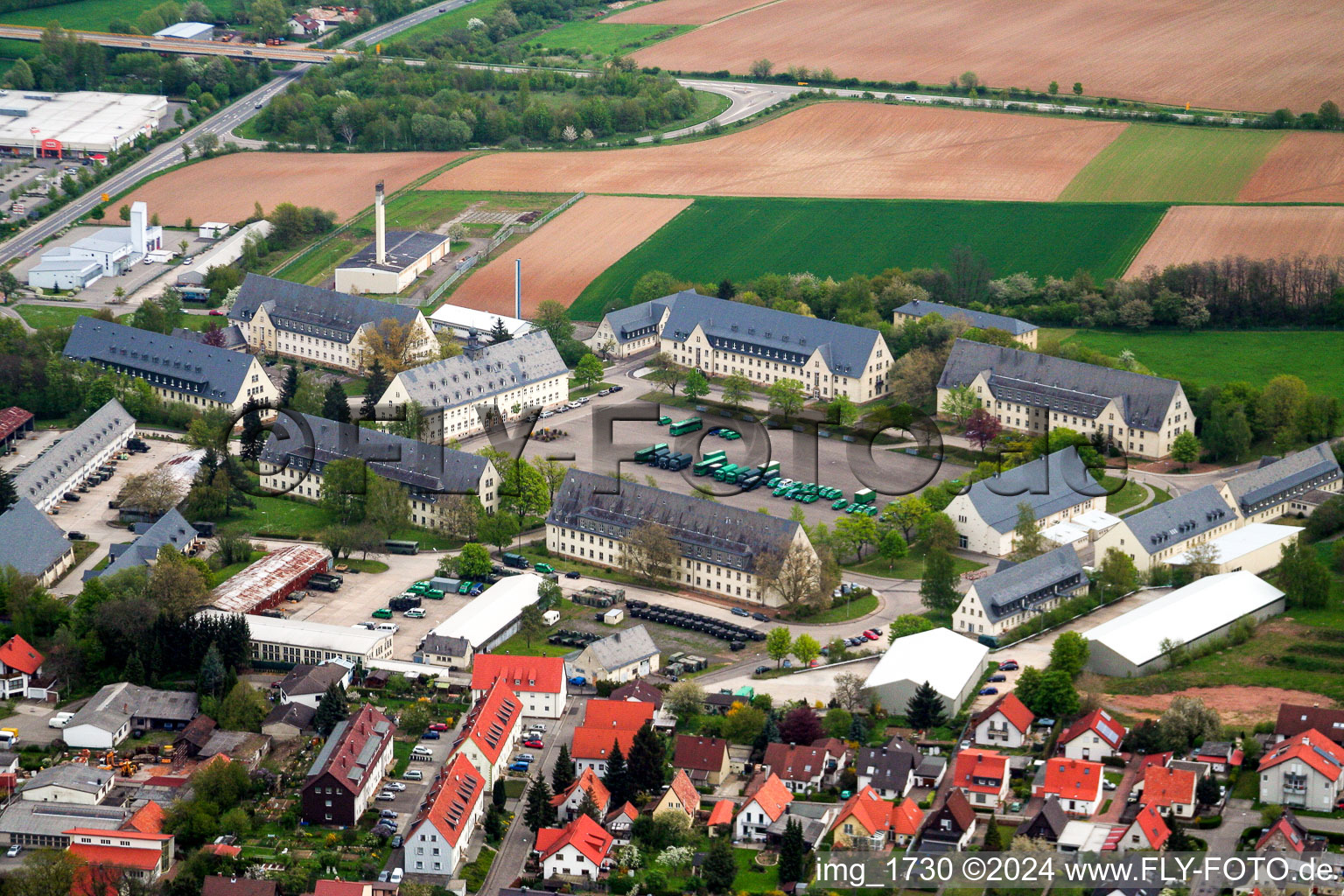 Vue aérienne de Caserne BGS à Bad Bergzabern dans le département Rhénanie-Palatinat, Allemagne