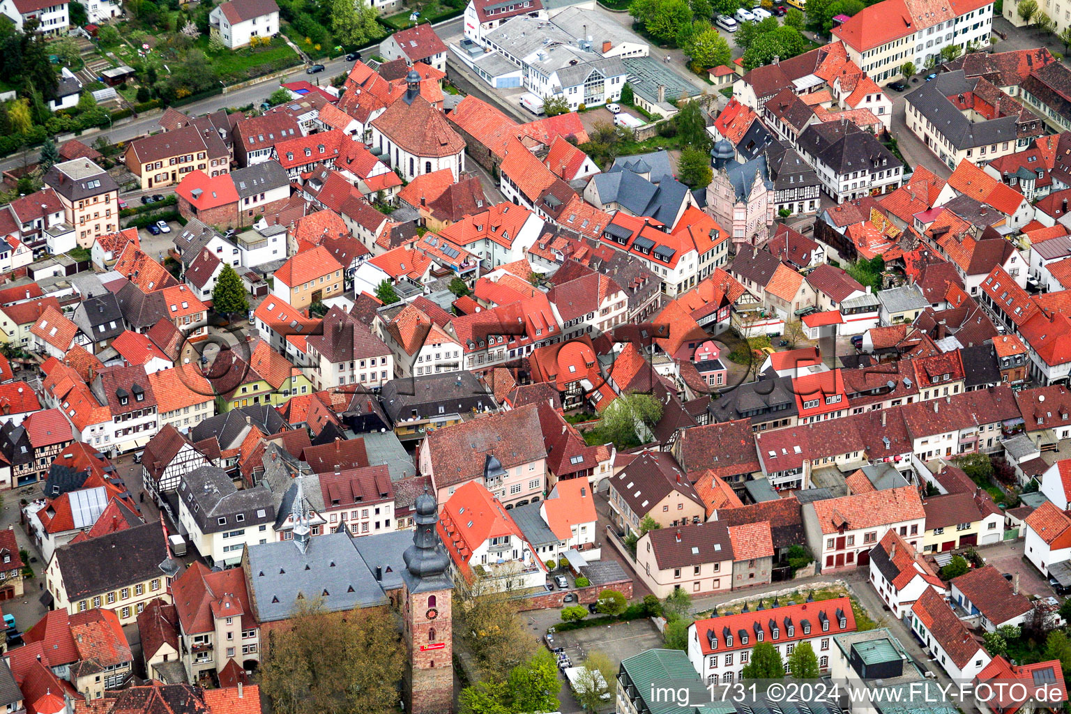 Vue aérienne de Königstr. à Bad Bergzabern dans le département Rhénanie-Palatinat, Allemagne