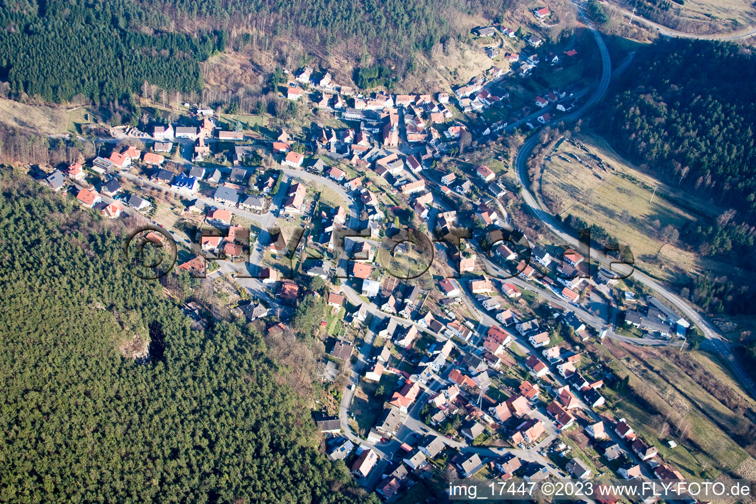 Vue aérienne de Lug dans le département Rhénanie-Palatinat, Allemagne