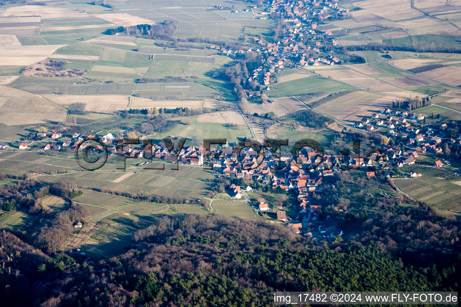 Rott dans le département Bas Rhin, France depuis l'avion