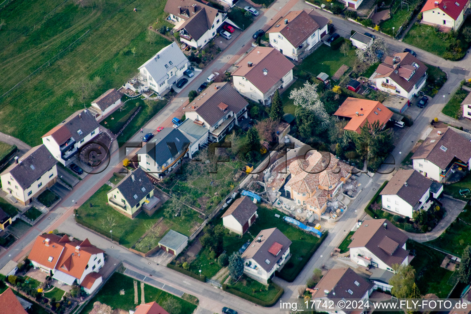 Vue oblique de Quartier Schöllbronn in Ettlingen dans le département Bade-Wurtemberg, Allemagne