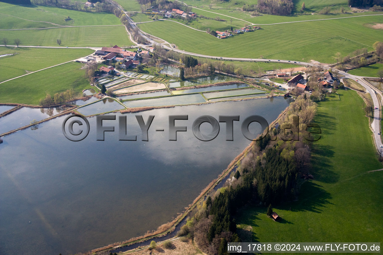 Vue aérienne de Zellsee dans le département Bavière, Allemagne