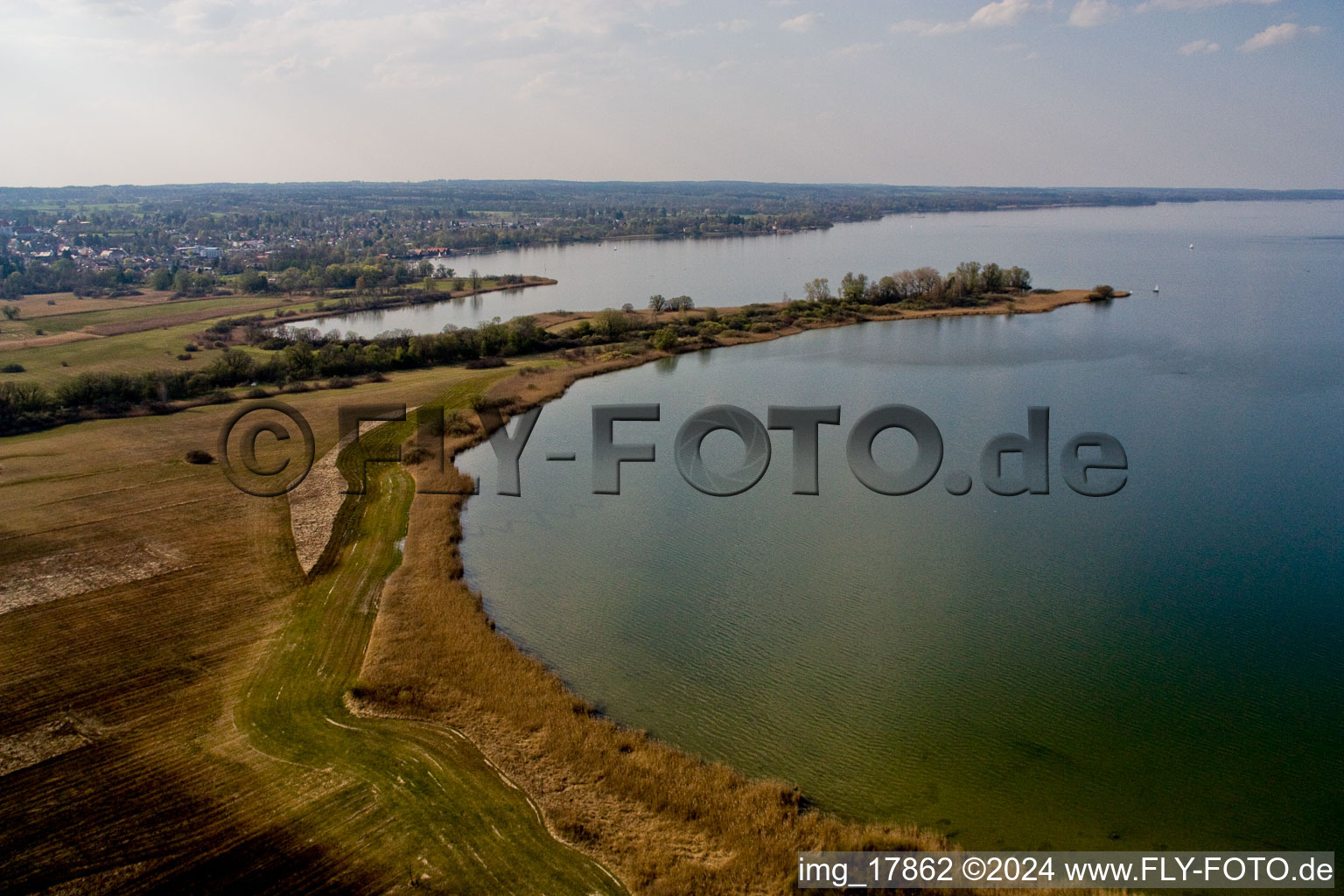 Vue oblique de Ammersee, rive sud à Fischen dans le département Bavière, Allemagne