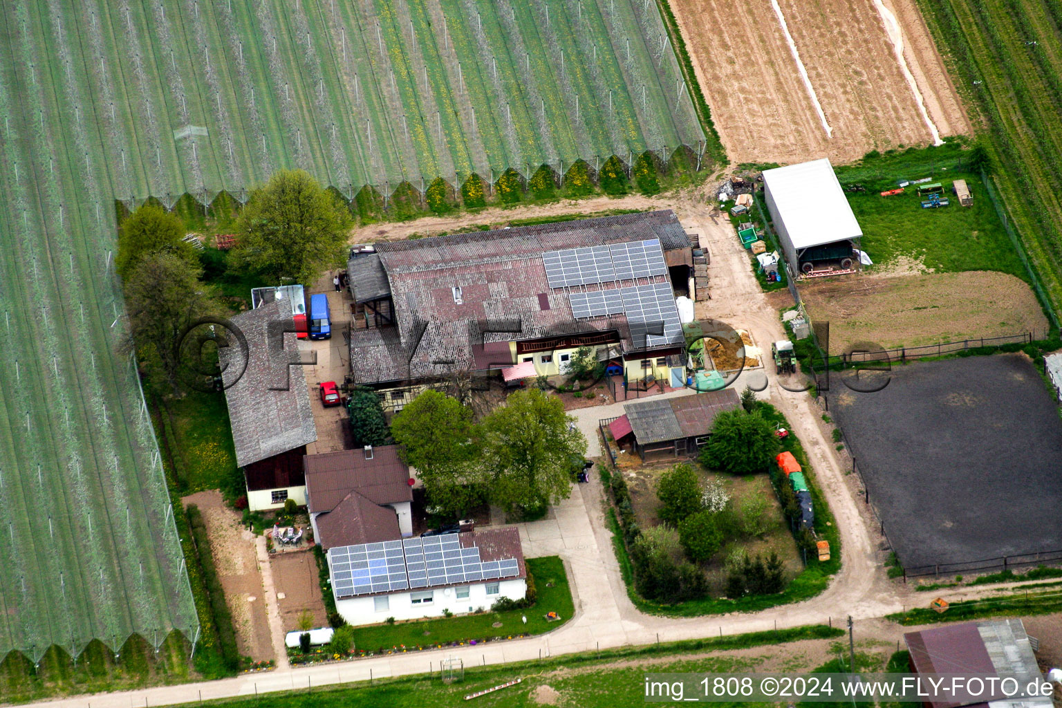 Photographie aérienne de Lindenhof à Winden dans le département Rhénanie-Palatinat, Allemagne