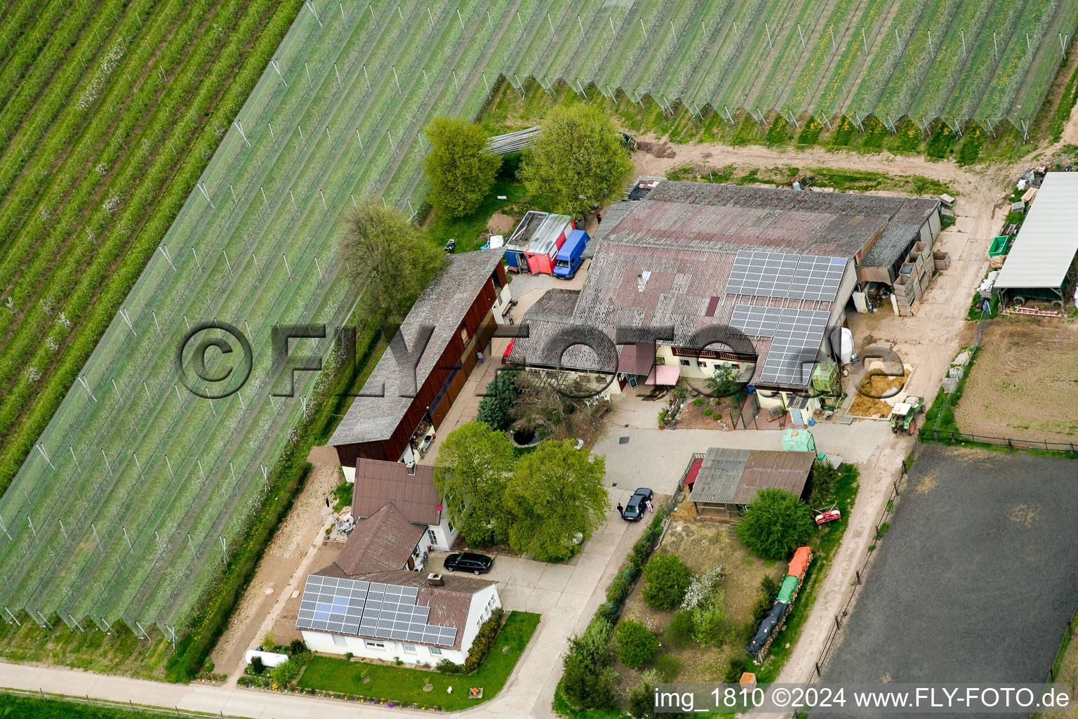 Lindenhof à Winden dans le département Rhénanie-Palatinat, Allemagne d'en haut