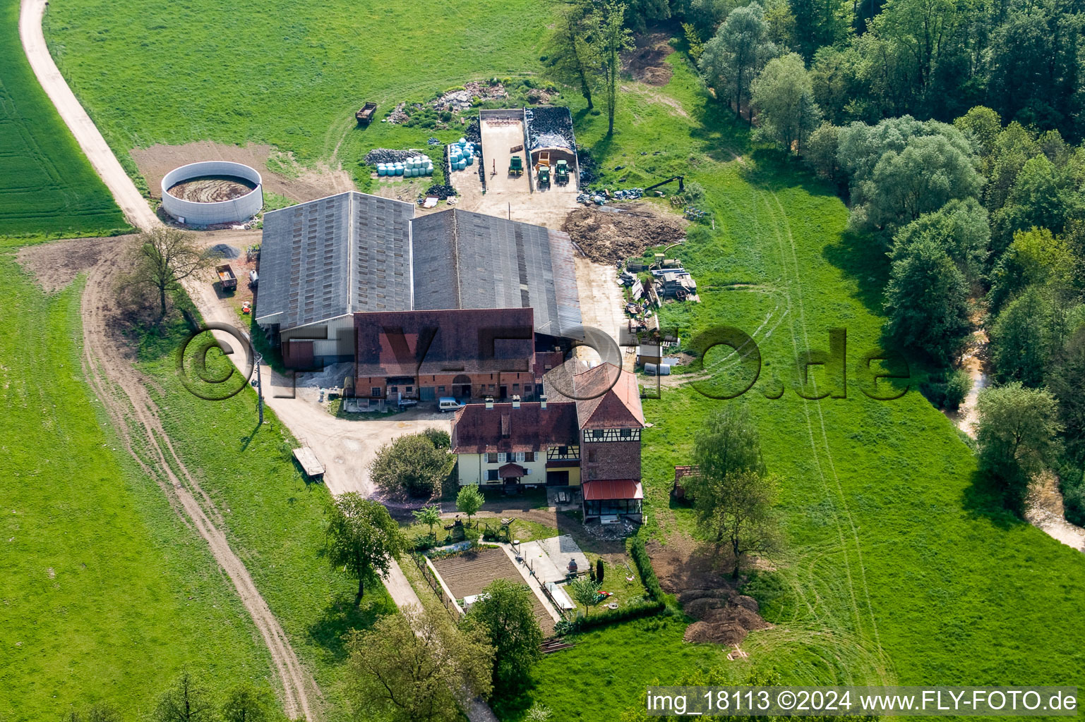 Niederrœdern dans le département Bas Rhin, France vue du ciel