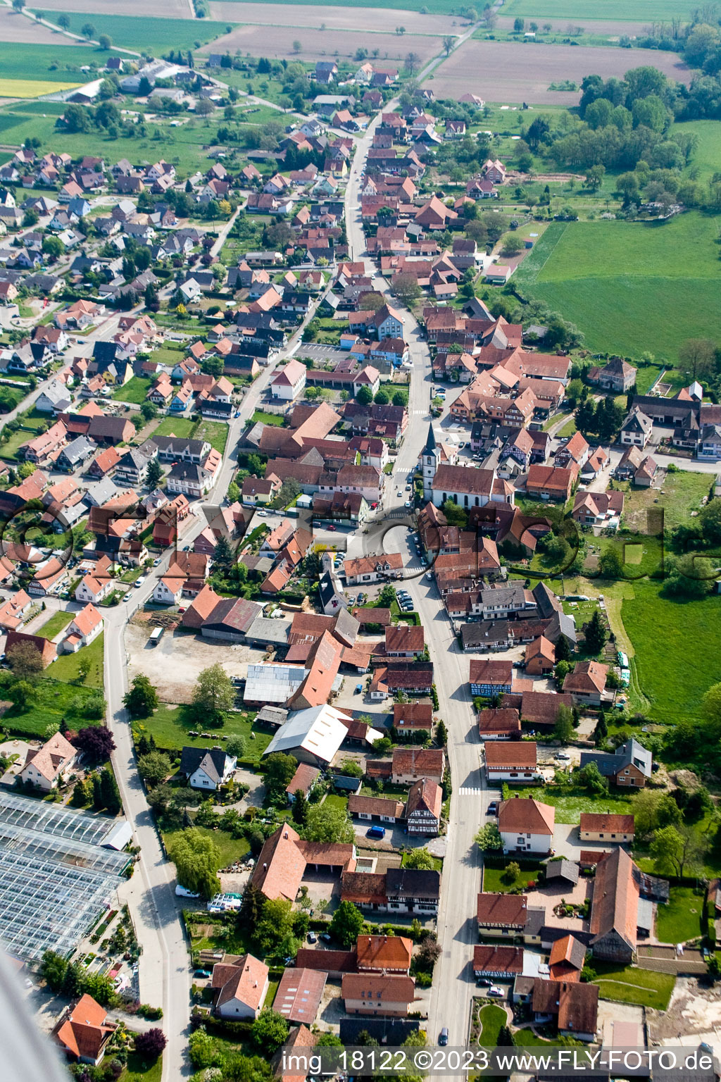 Photographie aérienne de Niederrœdern dans le département Bas Rhin, France
