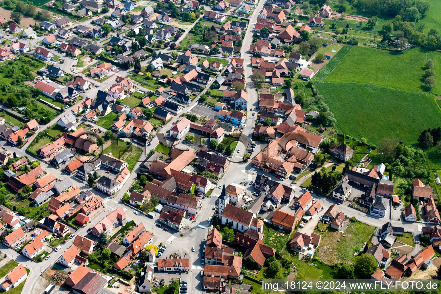 Niederrœdern dans le département Bas Rhin, France d'en haut