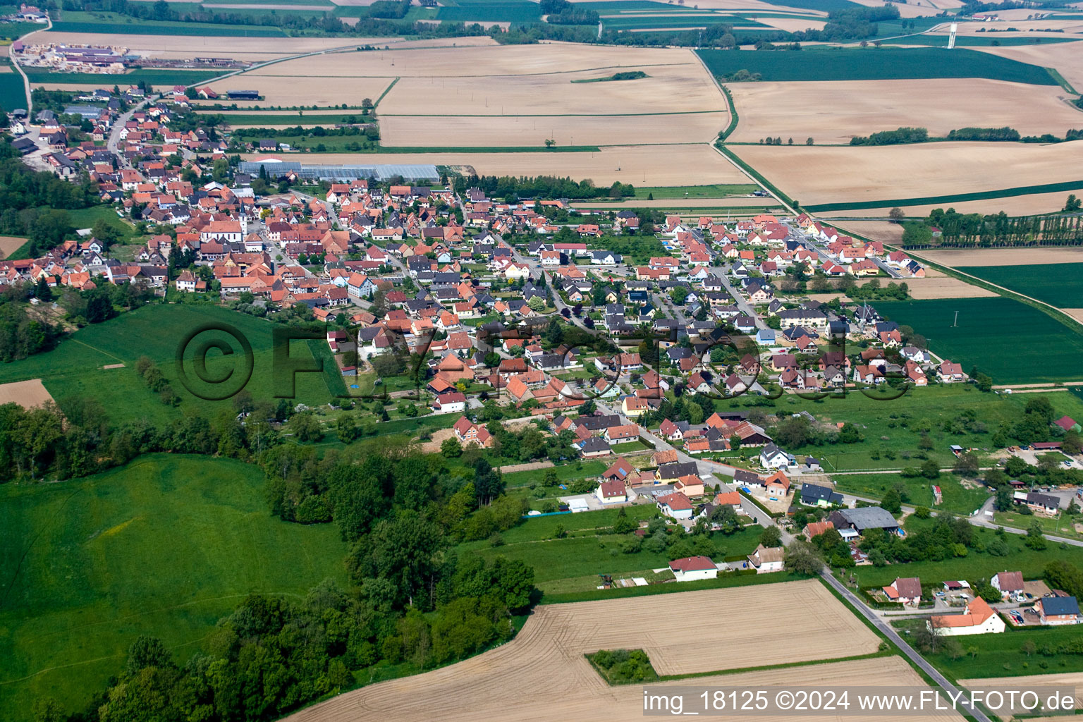 Niederrœdern dans le département Bas Rhin, France hors des airs