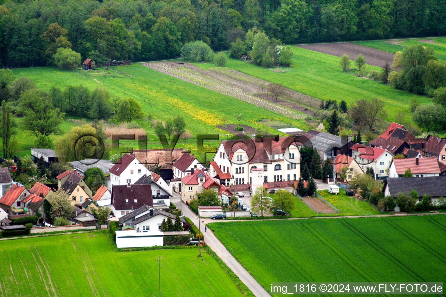 Vue aérienne de Cour du Palatinat à Kandel dans le département Rhénanie-Palatinat, Allemagne