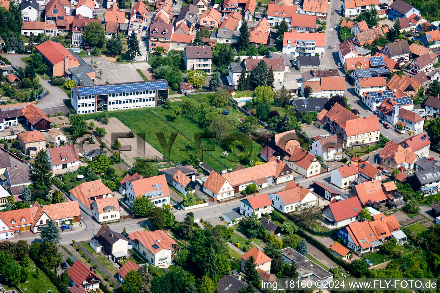 Lauterbourg dans le département Bas Rhin, France hors des airs