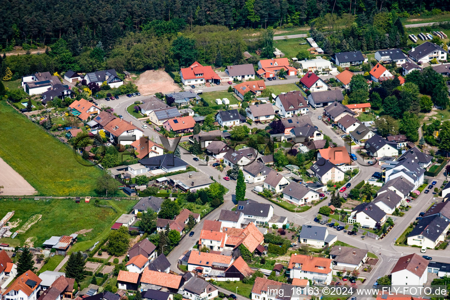 Vue d'oiseau de Lauterbourg dans le département Bas Rhin, France