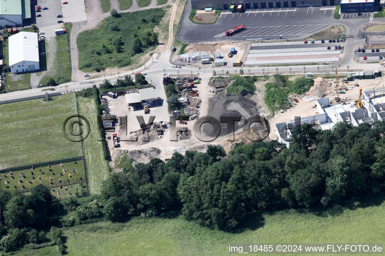 Image drone de Centre logistique de coïncidence à le quartier Minderslachen in Kandel dans le département Rhénanie-Palatinat, Allemagne