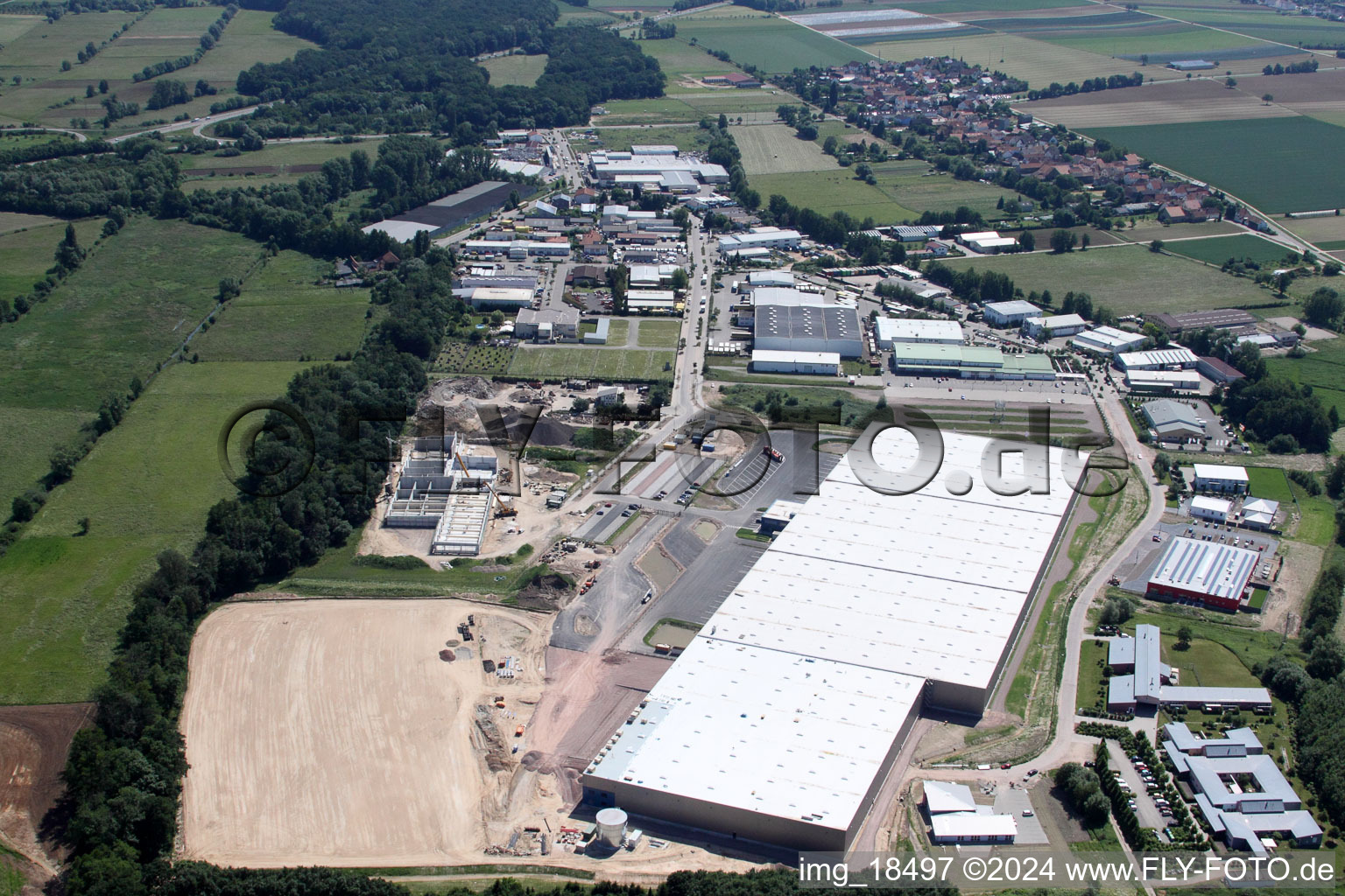 Photographie aérienne de Centre logistique de coïncidence à le quartier Minderslachen in Kandel dans le département Rhénanie-Palatinat, Allemagne